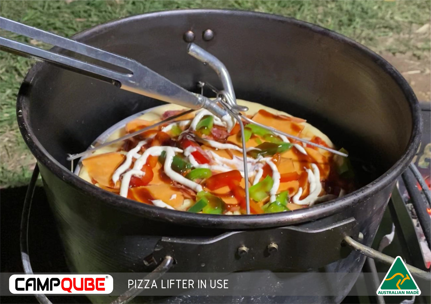 **IN STOCK READY TO SHIP** CAMPQUBE - PIZZA LIFTER AND 3X TRAYS
