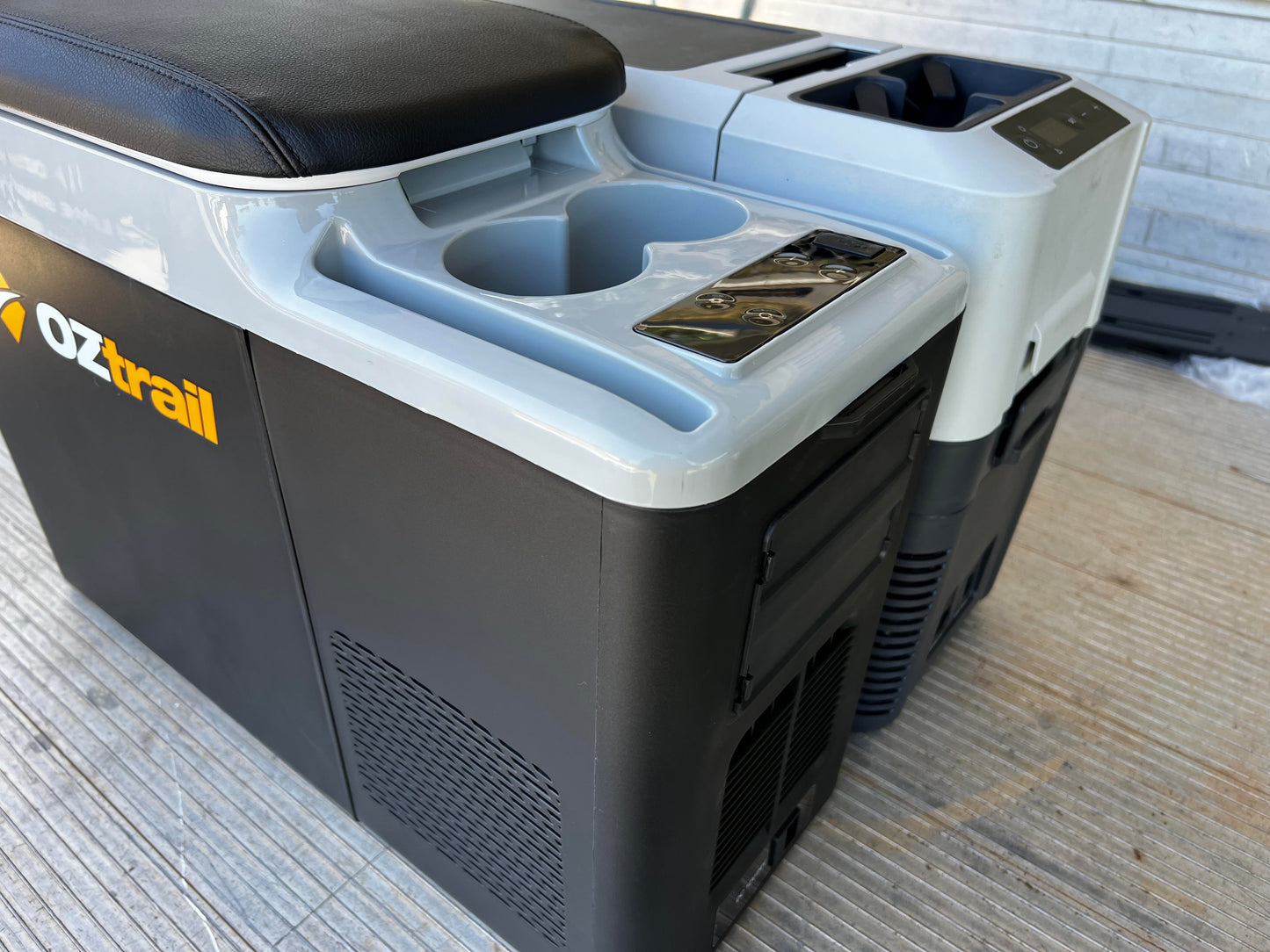 ** IN STOCK READY TO SHIP ** GU & GQ PATROL FRIDGE CONSOLE MOUNT (WAGONS ONLY)